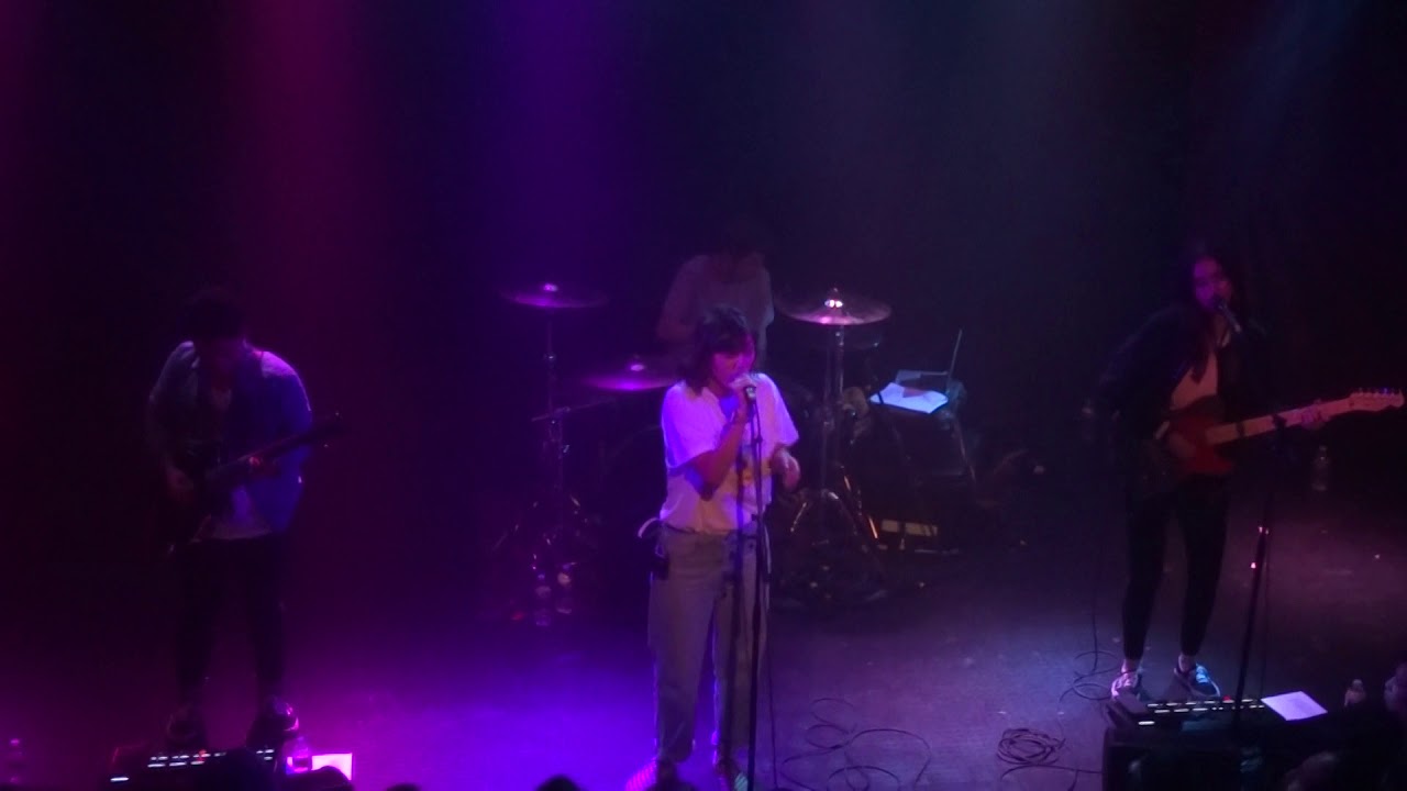 Meg & Dia "Cardigan Weather" (Live in Los Angeles 91919) YouTube