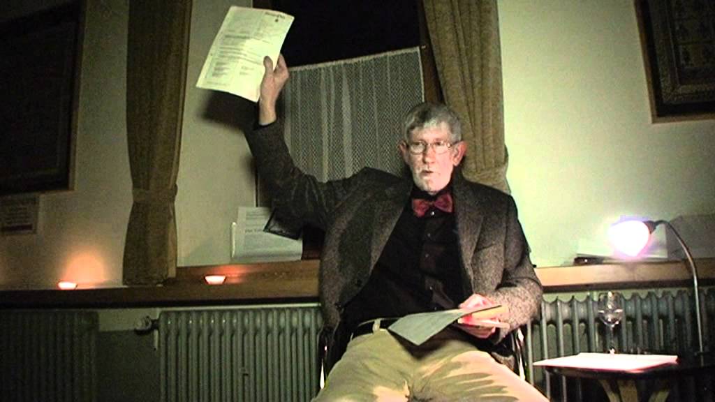 Peter Friesenhahn liest aus seinem Werk "Der Tote im Hochwasser"