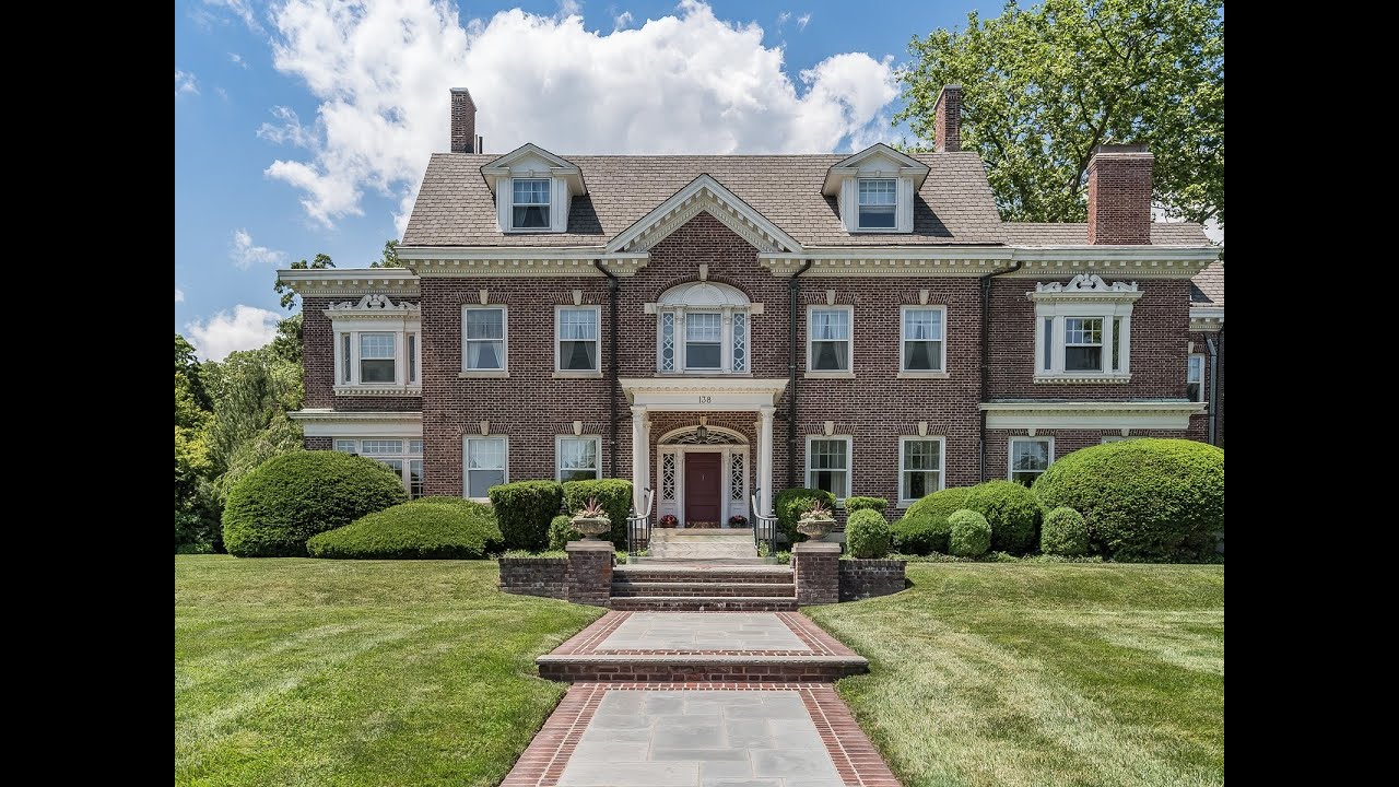 Top Agent in Glen Ridge Lists Luxury Estate 138 Ridgewood Avenue