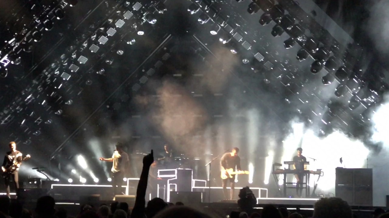 OneRepublic - Love Runs Out Live - YouTube