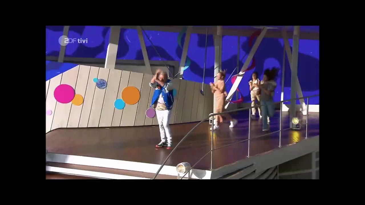 Komm lass uns tanzen (KIKA Tanzalarm) @ BerndAlarm  | Volker Rosin & die Tanzalarm Kids | 04.07.2025