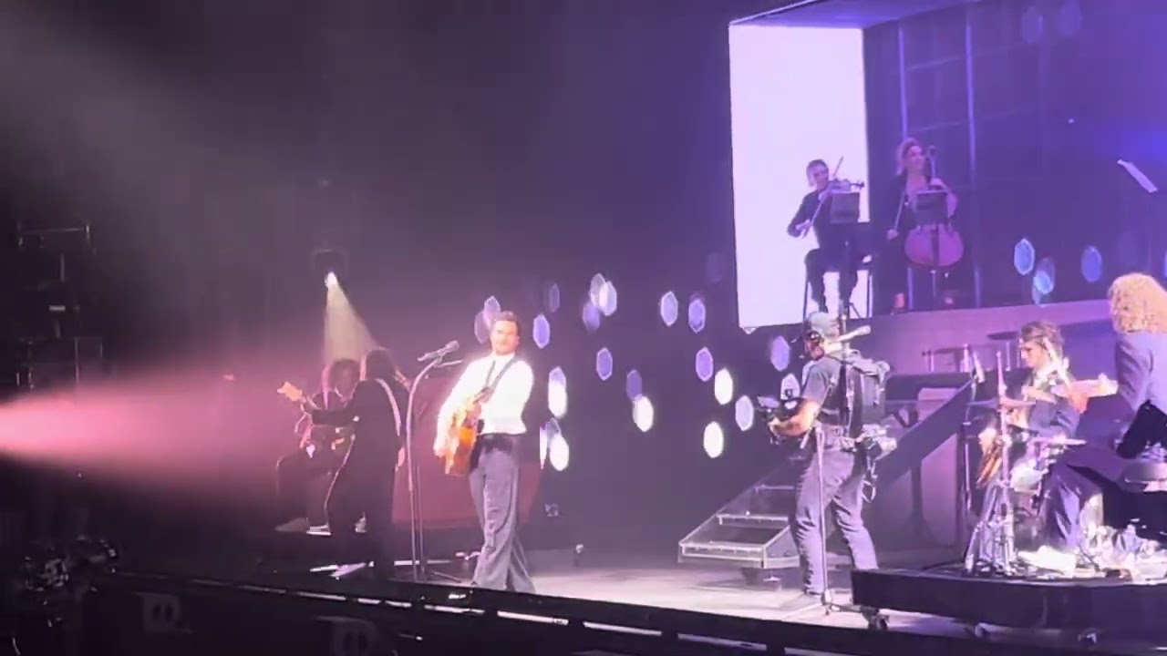 Longtemps - Concert Amir C - Tour 6 décembre 2025 - Paris Bercy, Accor Arena