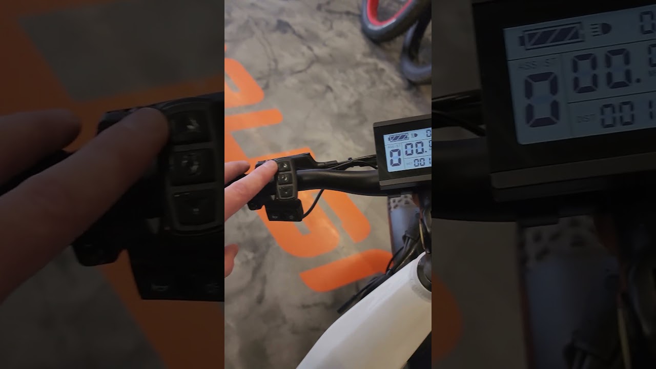 How to Turn on the Kuattro Backlight on the Display 