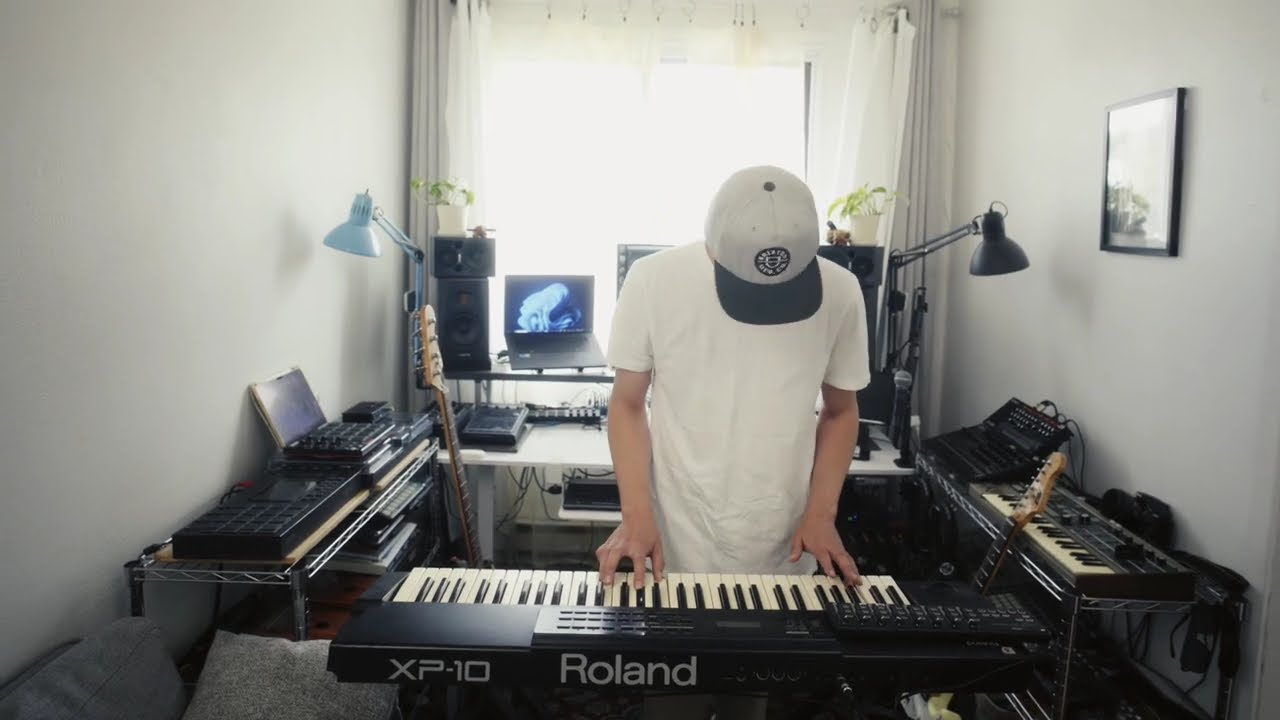 Thursday Space Jazz - Roland XP-10