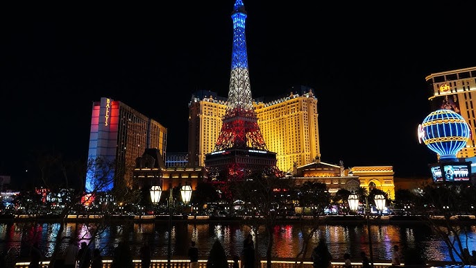 PARIS BURGUNDY ROOM EIFFEL VIEW Tour 🤩 Eiffel Tower included 🤩 Las Vegas  