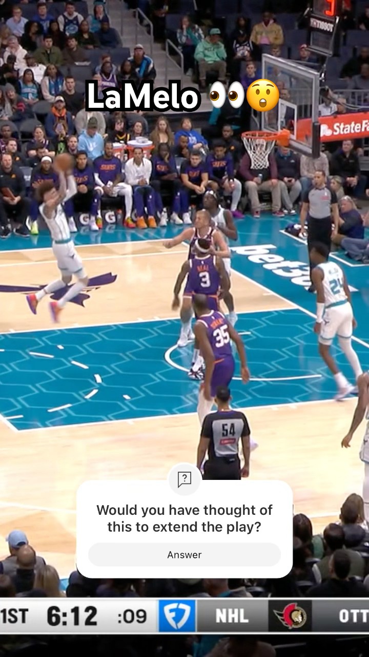 LaMelo extends the play with CRAZY creativity