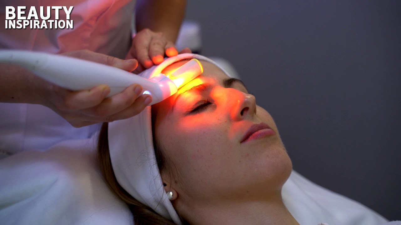 Procedura zabiegowa modelingu skóry Bloomea