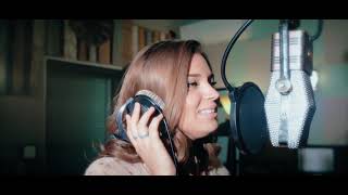 Aubry & Johnny Rodriguez Happy Ending Duet with Interview 100418