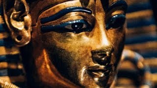 150 objetos provenientes de la tumba de Tutankamón se exhiben en la capital francesa. Informe de Natalia Ruiz Gitaldo, France24.