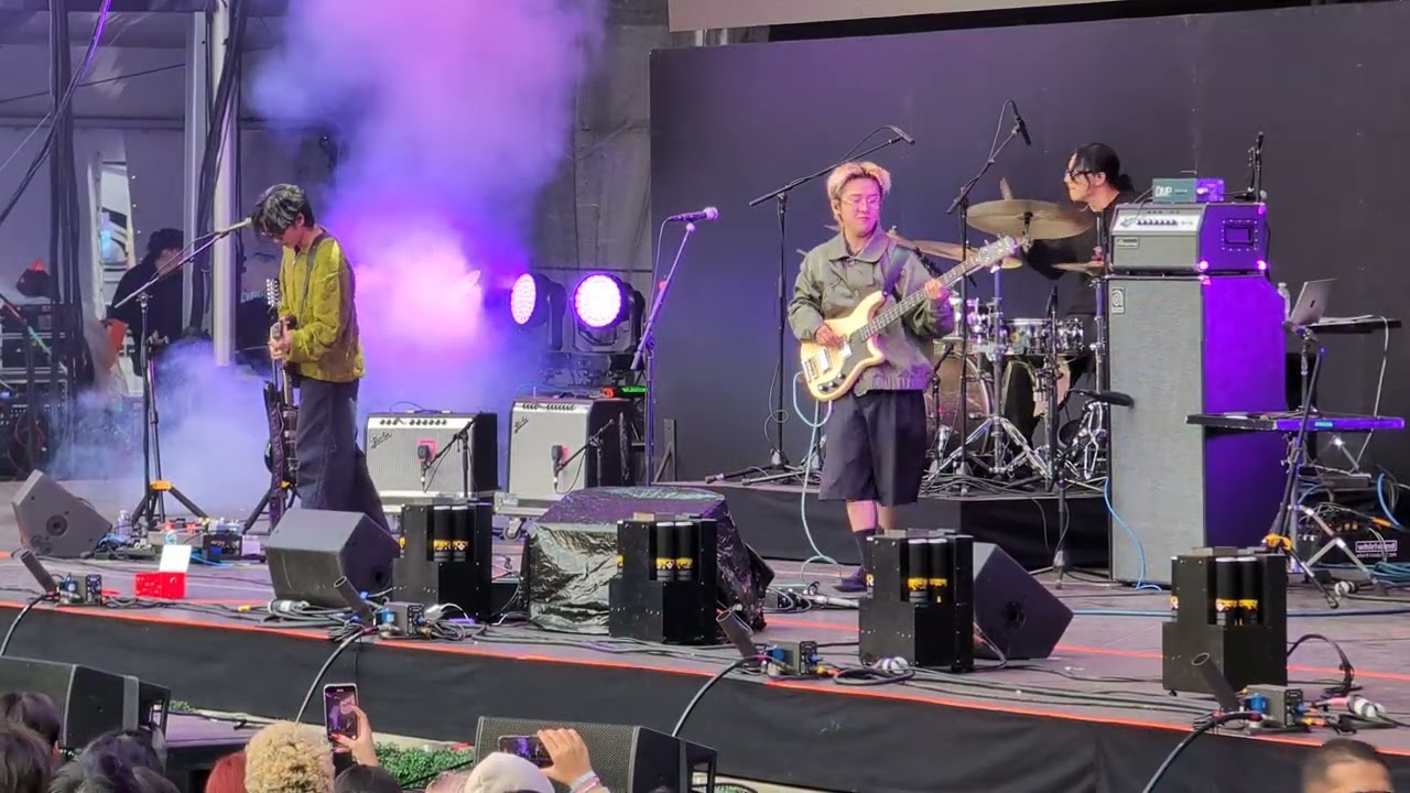 20240511 wave to earth Live - HITC Festival, New York - nouvelle vague