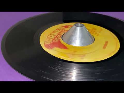Version (TIPPA LEE ~ Ganja Pipe Fe Bun, Full Up Riddim, B Side)