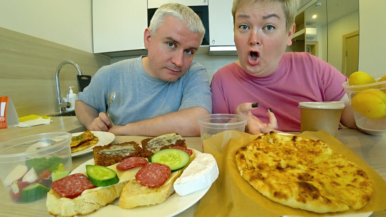 Мукбанг новые ПРОБЛЕМЫ накатили!( Сделали ВЫВОДЫ по отдыху в Питере! Семейный завтрак в отеле