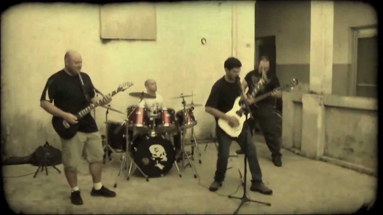 Watch ESQUELETOR - HotelRisosLagrimas(VIDEO OFICIAL - versão reduzida) on YouTube Watch ESQUELETOR - HotelRisosLagrimas(VIDEO OFICIAL - versão reduzida) on YouTube