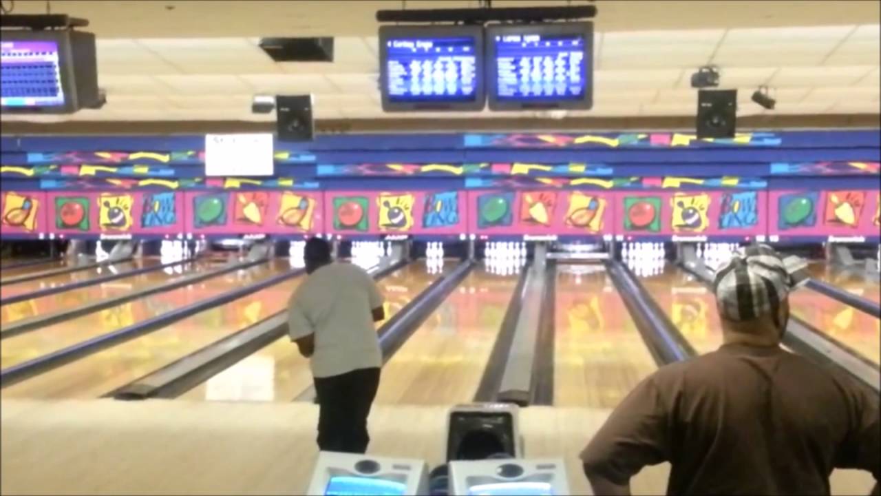 Cortney Crape 300 game 042213 Shakers League at Brentwood Bowl in Cincinnati, OH YouTube