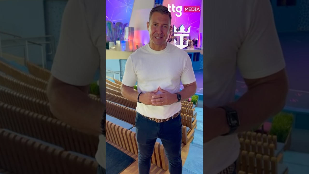 Switch Me On To Cruise agents sail on Legend of the Seas