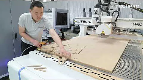 How to ATC Wood CNC Router Machine with angel saw blade head working?