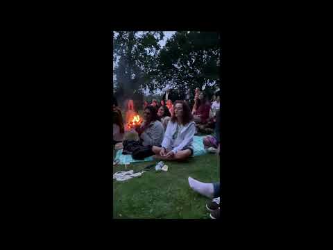 ayurveda fireside chanting