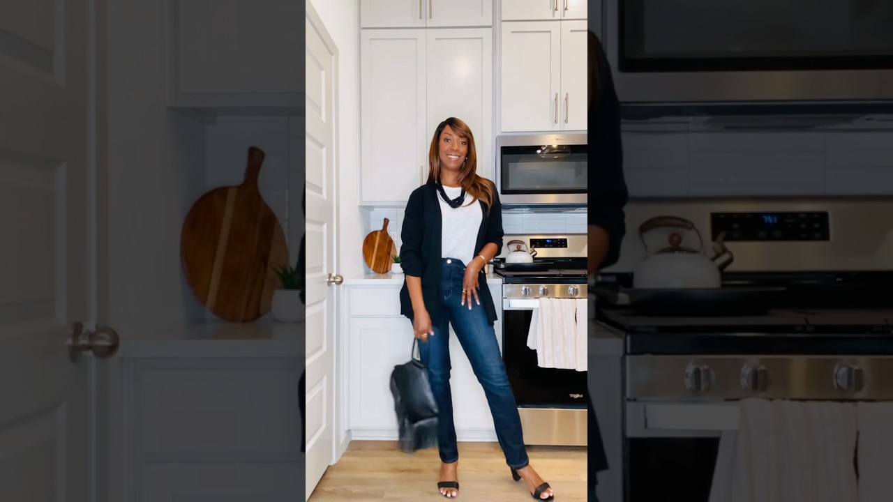 Casual Friday Work Outfit | 