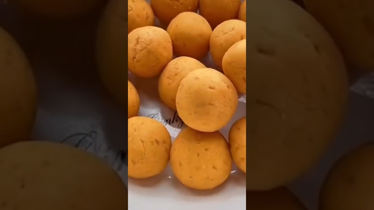 SWEET POTATO WITH SESAME SEEDS