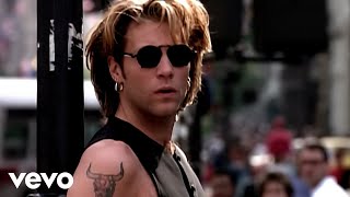 Bon Jovi - Keep The Faith (Official Music Video) screenshot 2