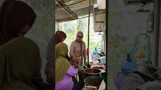 Dari Dapur Kondangan: Kedekatan Bupati dengan Warga  #pangandaran