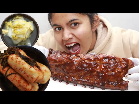 ENG) Mukbang 바베큐 폭립  Barbequed Pork Rib <strong>총각무</strong> 백김치 깍두기 Kimchi 조안나  Zoana
