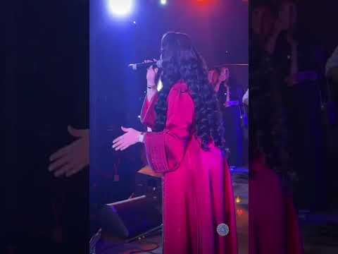 هي هي هي قولو ليها تنساني بصوت لبؤة المسرح دنيا بطمة