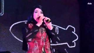 新羅 Shila Amzah とレッドブル 24 Herbs ハーブ-ワンダーランドWonderland 24 herbs Feat Shila