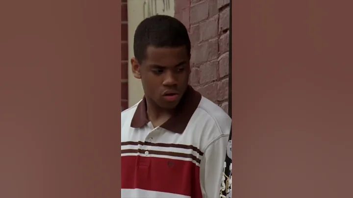 Omar Challenges Marlo With a Message via Michael in The Wire