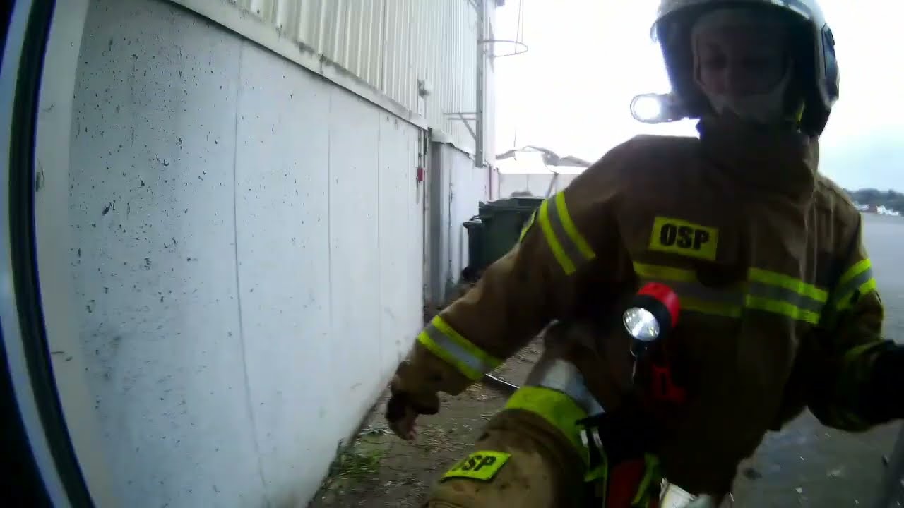 Pożar hali produkcyjnej Jordanów Śląski - OSP Jordanów Śląski [Body Cam]