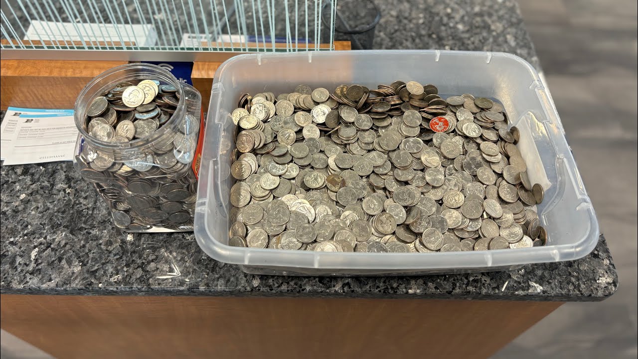 Обналичиваю свои МОНЕТЫ! ЧЕТВЕРТКИ