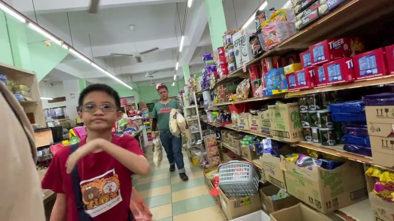 На Seng Trading Ипох, 13 сентября 2025 г.