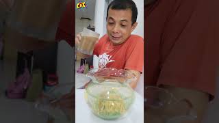 IKAN KUNING PESTA MAKAN DI AKUARIUM !! CnX Shorts