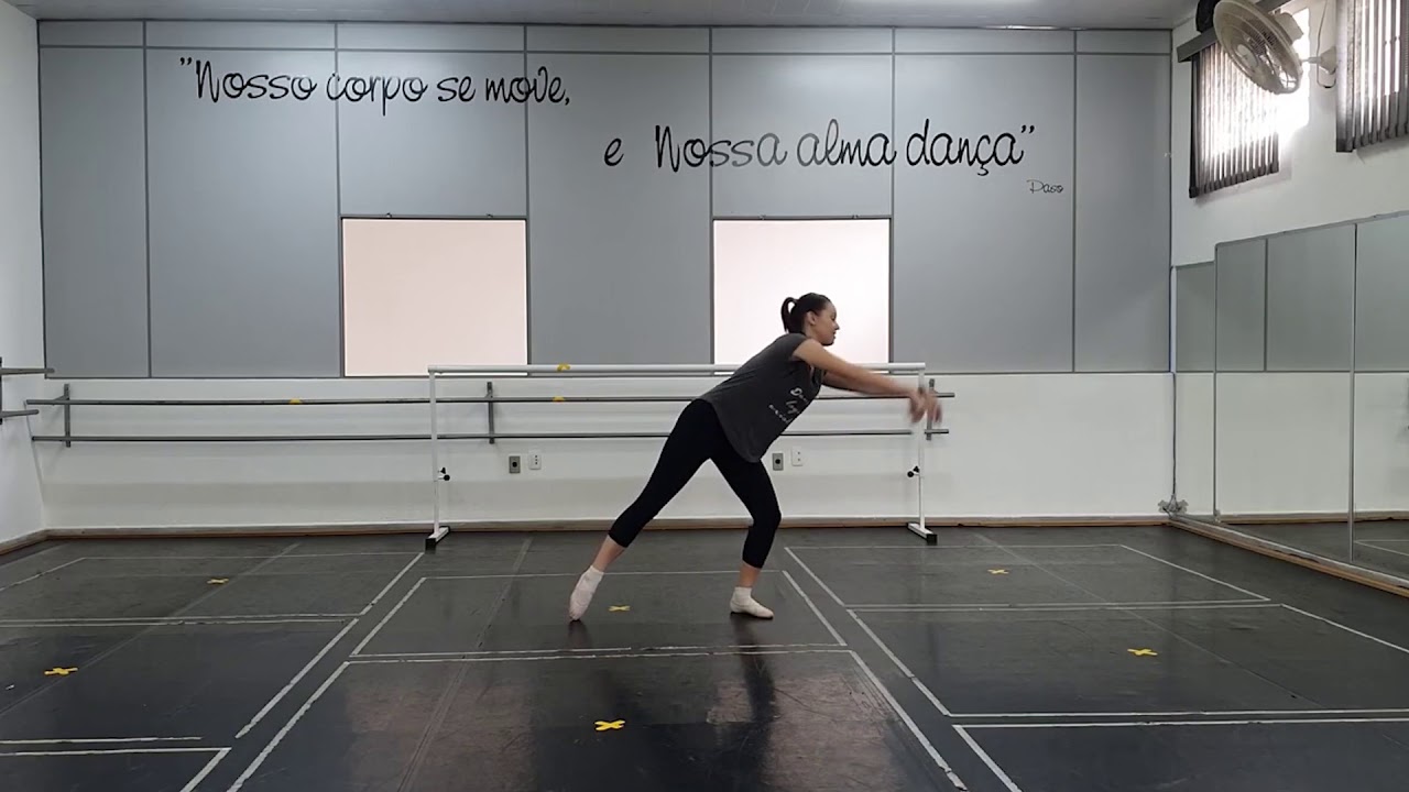 Aula de Dança Criativa Temática Moana I Aldir Blanc - Artes integradas