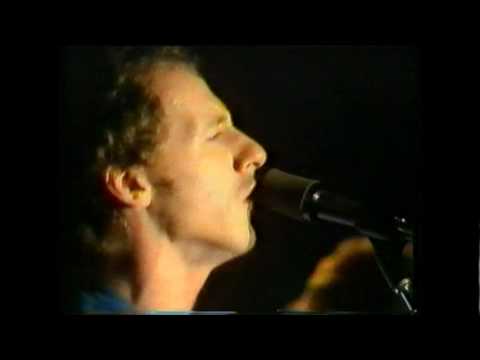 dire-straits---expresso-love-(live-at-rock-werchter-1981)