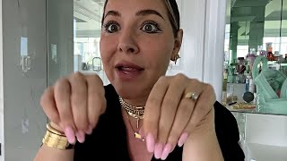 Celebrity hrh collection: GIVE ME MONEY (stan twitter) Net Worth