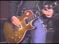 Slash with Brian May: &quot;Tie Your Mother Down&quot; (live Jay Leno Show 1993)