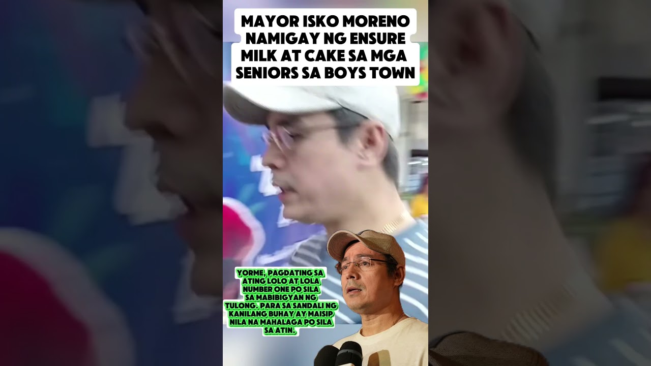 Мэр Иско Морено раздает молоко и пирожные пожилым людям.