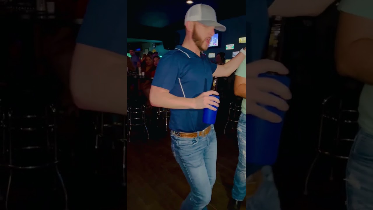 BJ Worley rocks Britney Spears ❤❤❤