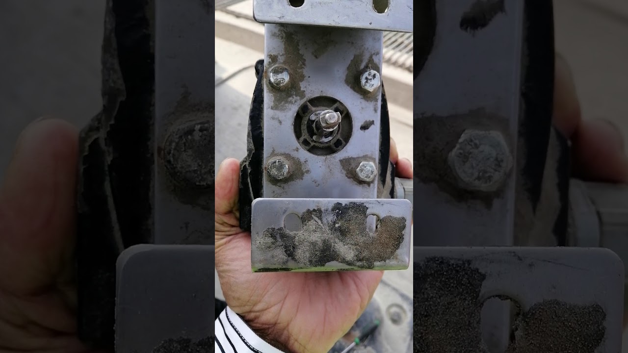 Actuator position transmitter