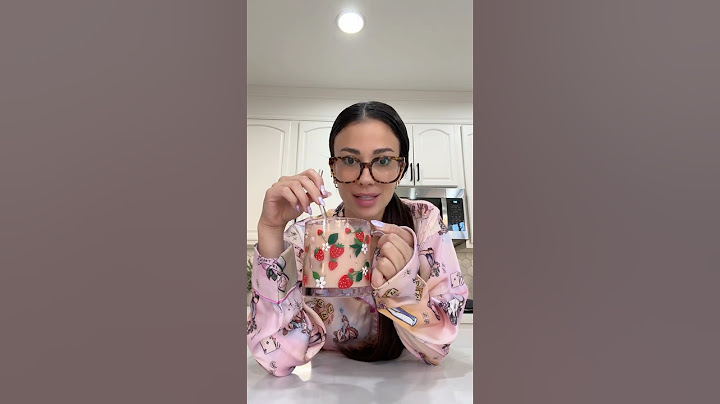 How I make my iced coffee ☕️🧊 #recipe #icedcoffee #easyrecipes #momlife #motherhood