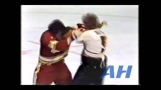 NHL Apr. 16, 1981 Frank Bathe,PHI v Don Lever,CGY Philadelphia Flyers Calgary Flames