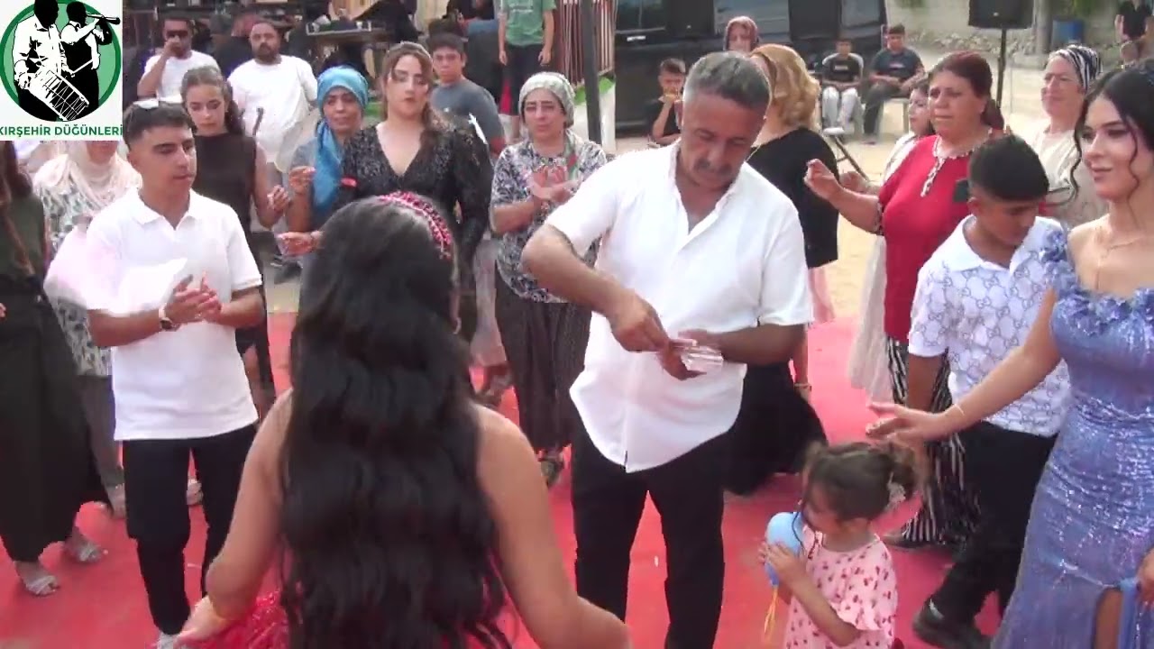 Kırşehir Kaman Ustaları Ünal Ertürk Düğünü Bayrak Kaldırması Çok Güzel Bir Düğün Oldu Hayırlı Olsun