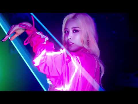 XUM(썸) Debut Single 'DDALALA' Teaser [I]