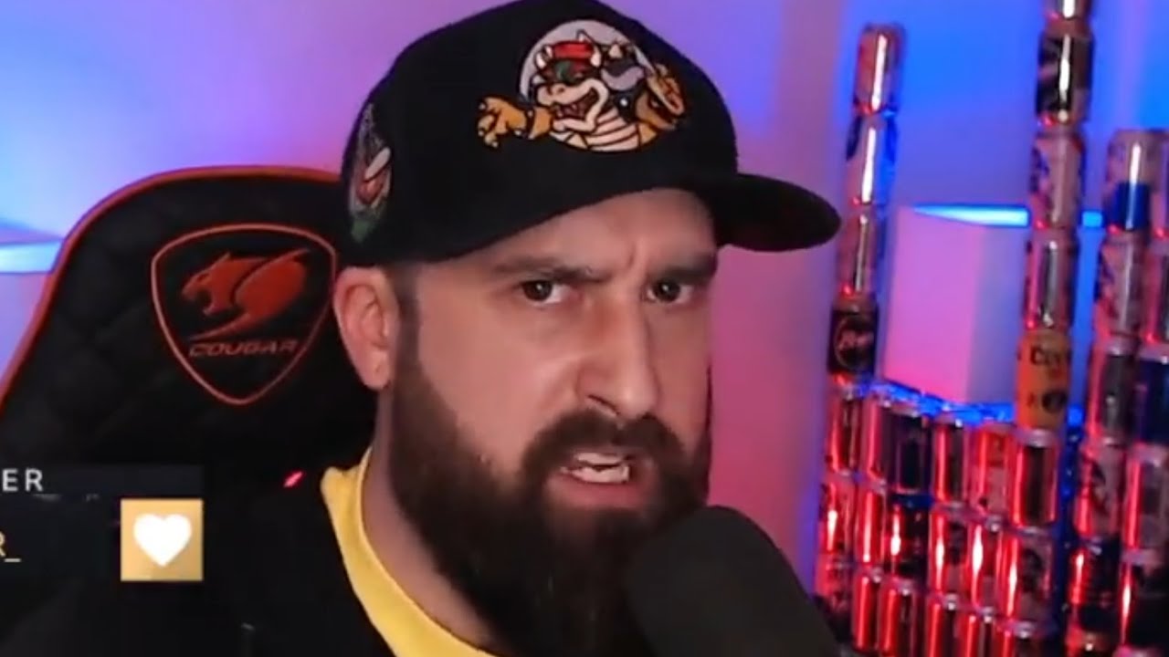 Streamer insults Chat Member over Dead Mom