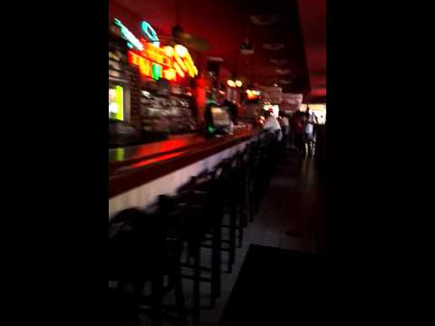 12:15 midday @ Max's Steaks in Philly!