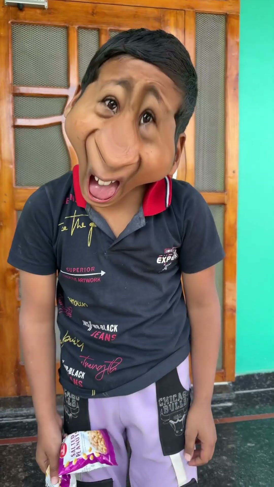 Mujhe bhi chahiye ?❤️ #shorts #funny #comedy #trending #viralvideo #maa