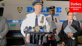 NYPD: Veteran Police Officer Suspected Of 'Horrific' Killing Woman She Found With Her Girlfriend