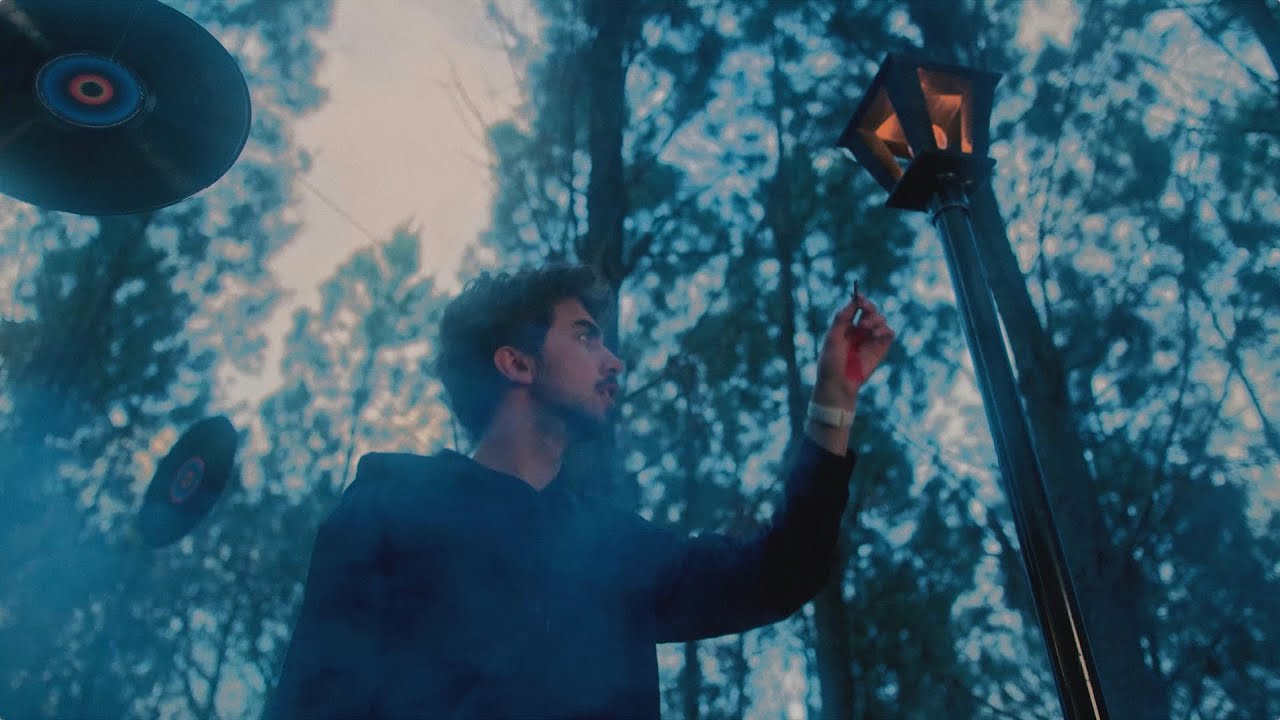 Guarda ABRAN - Alpha (Official Video) su YouTube Guarda ABRAN - Alpha (Official Video) su YouTube