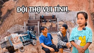 “HƯNG-THUẬN MỒ CÔI CHA MẸ”BẤT NGỜ GẶP LẠI ANH KHA LÁI MÁY CÓ TÂM NHẤT.CHUYẾN VẬT LIỆU KHÔNG ĐỒNG